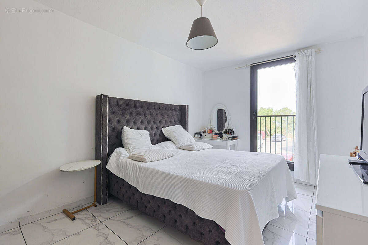 Appartement à MARSEILLE-13E