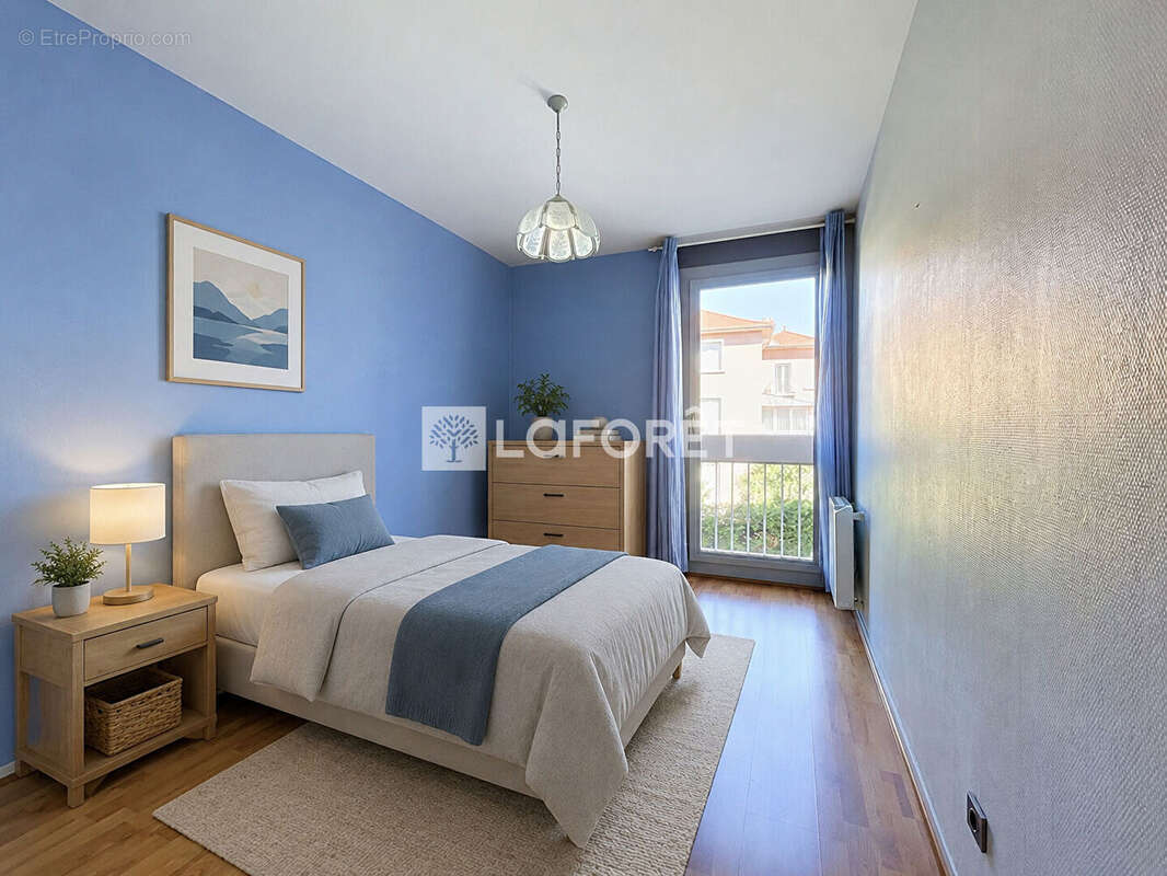 Appartement à SATHONAY-CAMP