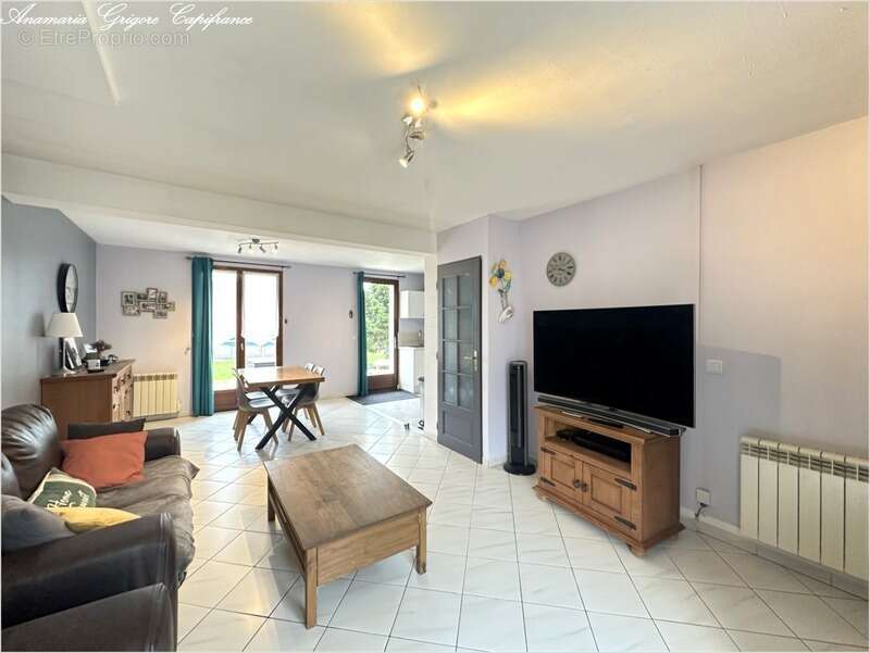 Maison à COURVILLE-SUR-EURE