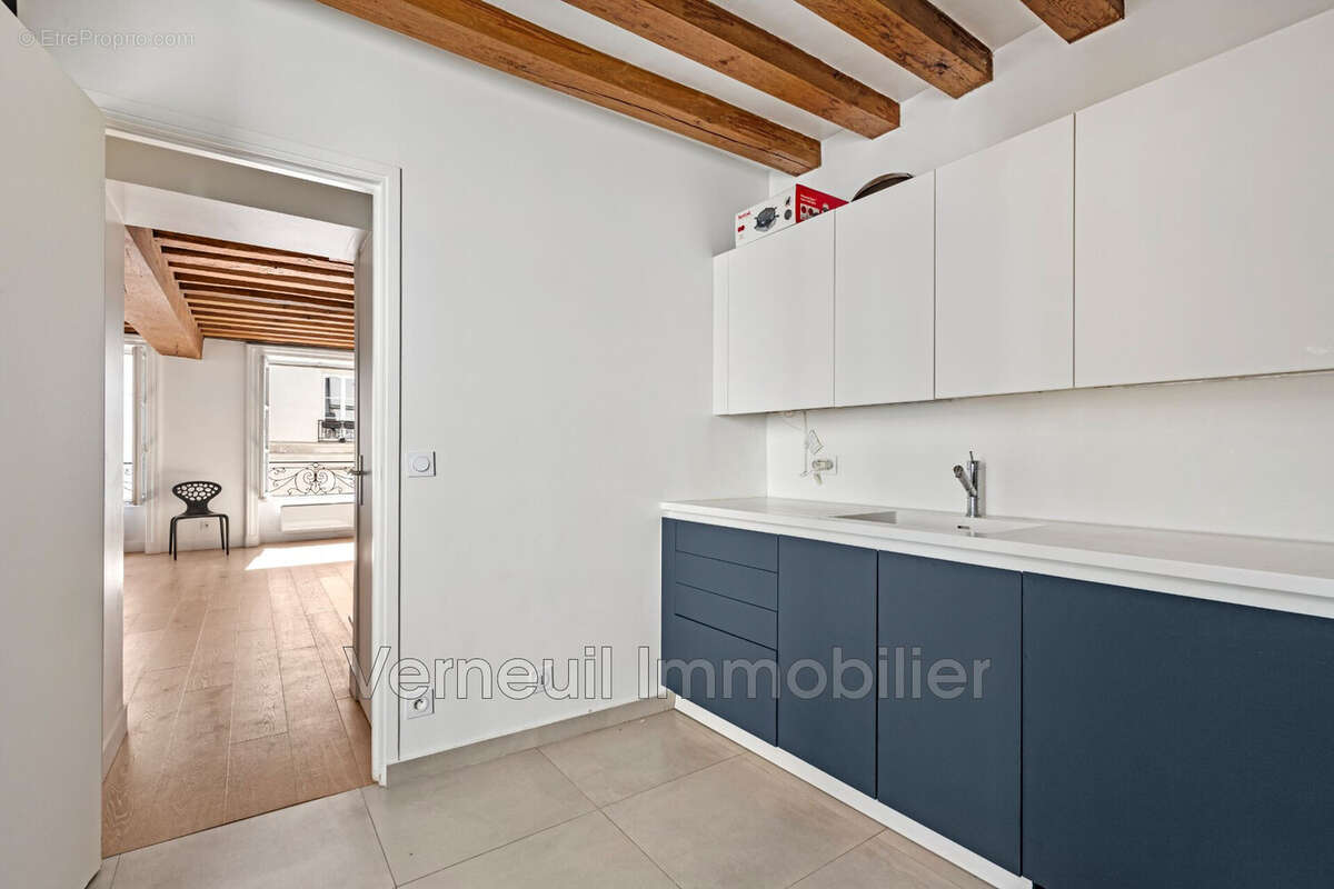 Appartement à PARIS-7E