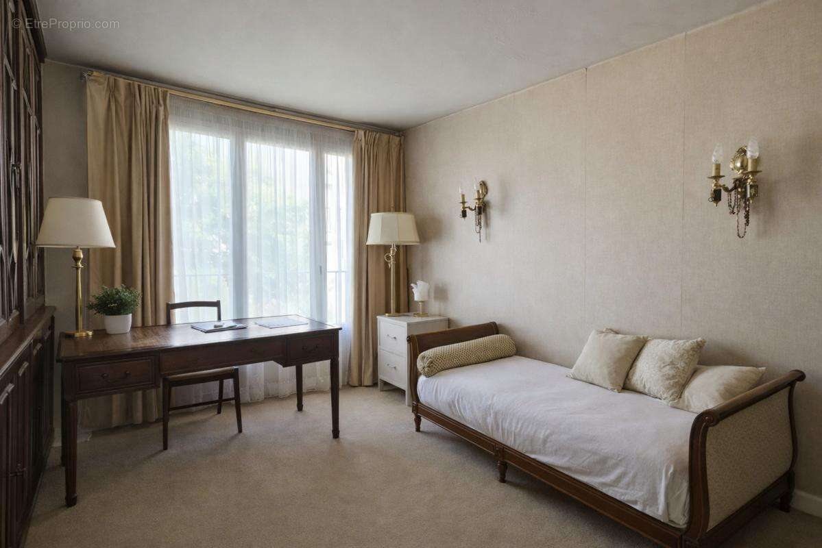 Appartement à BOIS-COLOMBES