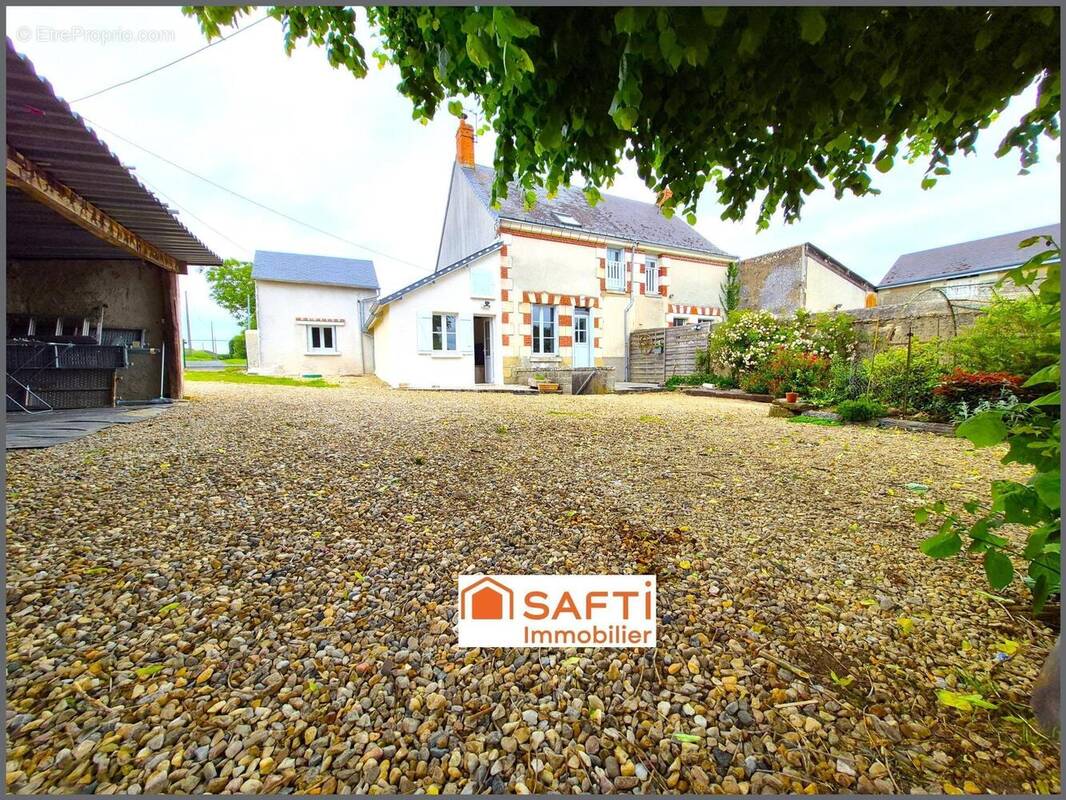 Photo 1 - Maison à DESCARTES