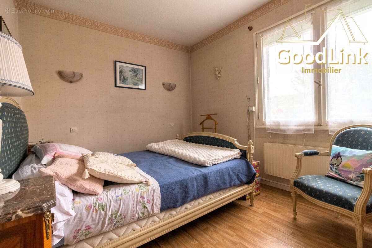 Maison 84 m² à Etrechy  - photo 7