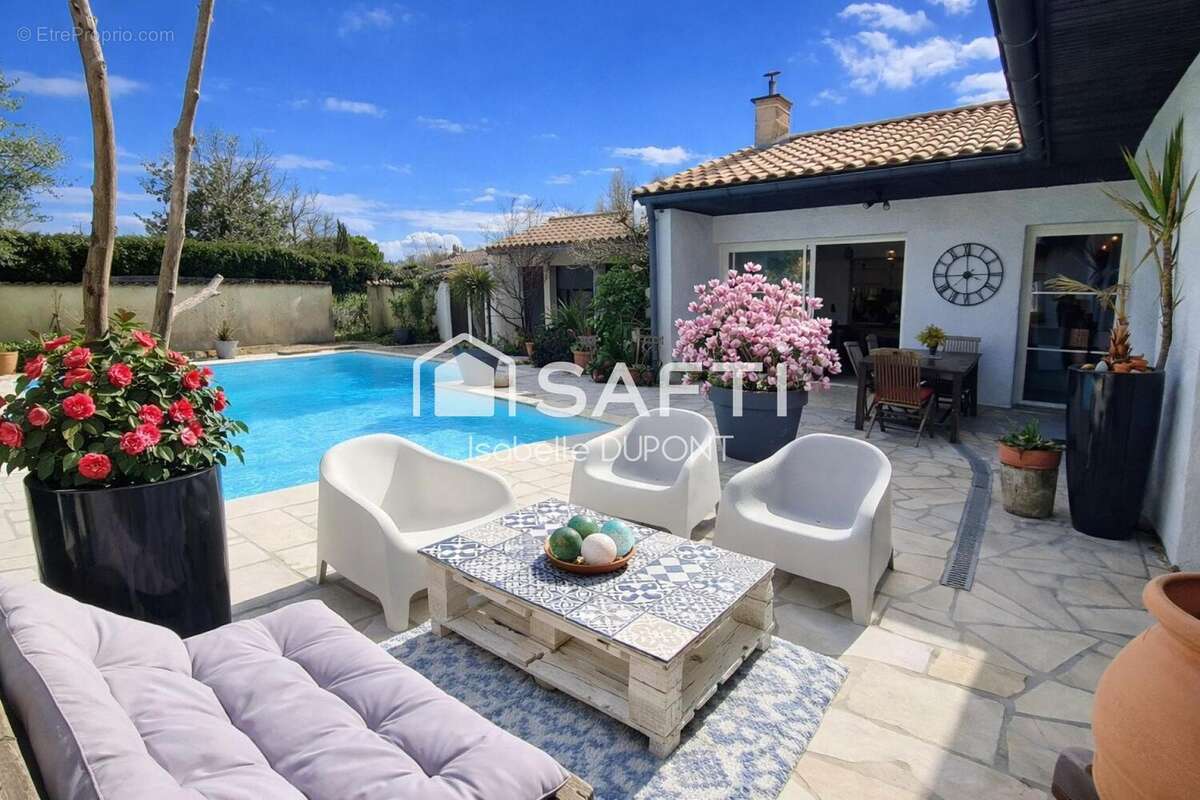 Photo 2 - Maison à LE HAILLAN