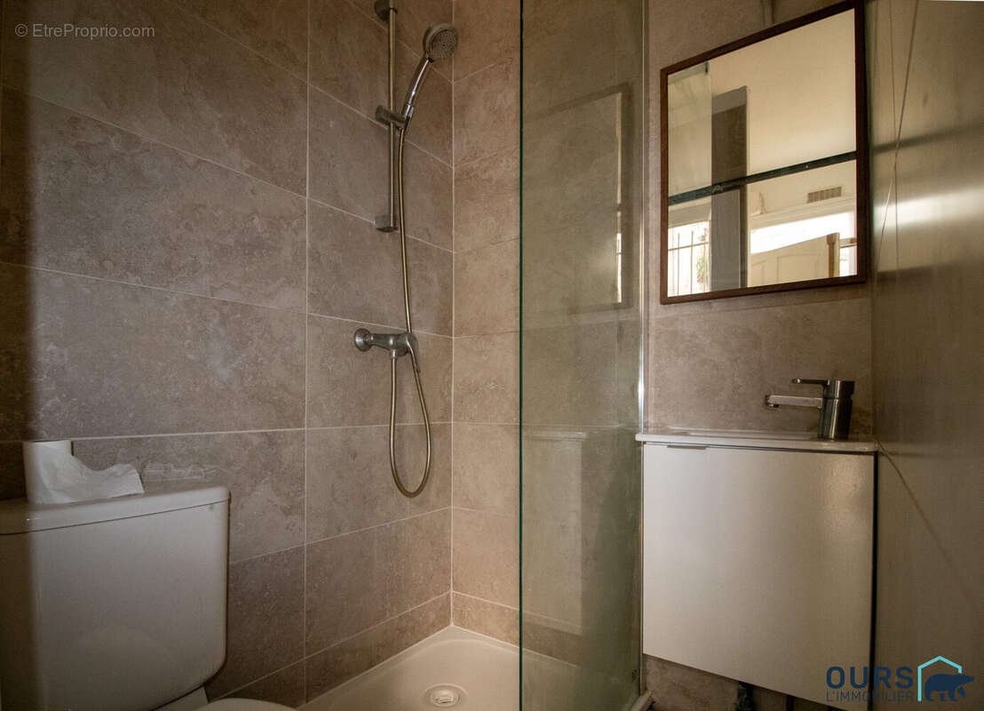 Appartement à PARIS-18E