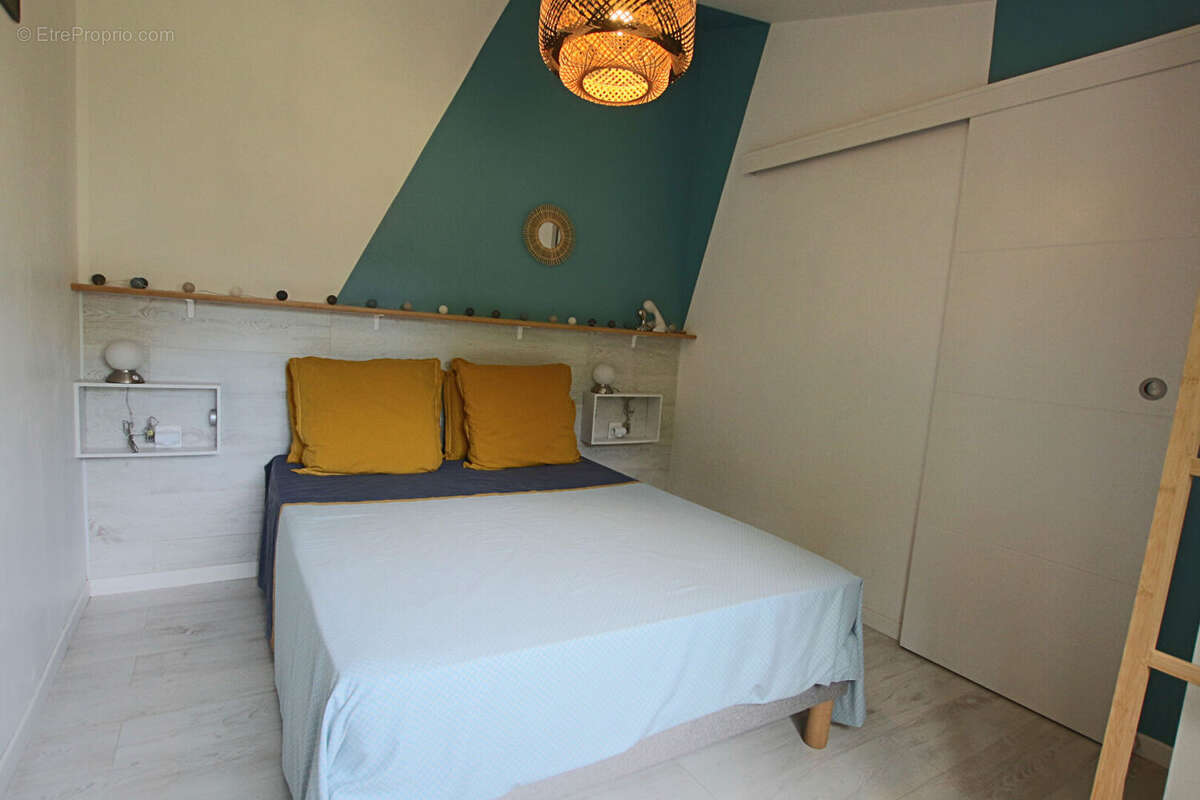 Maison à MIOS