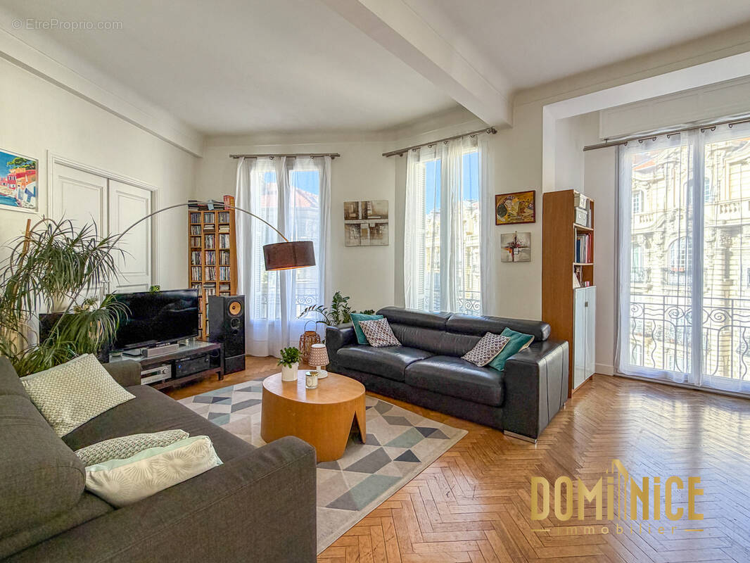 Appartement à NICE