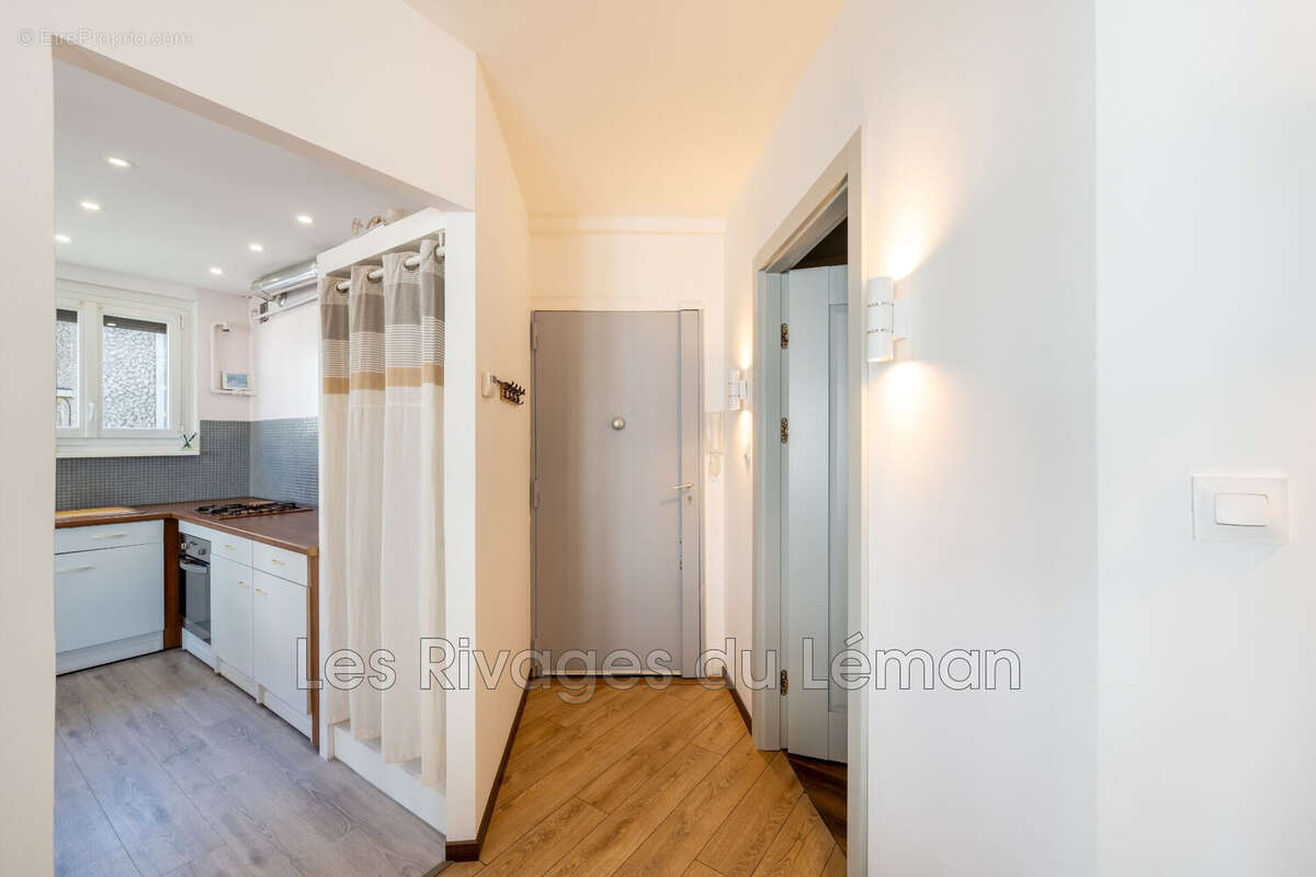 Appartement à Evian-Les-Bains  - photo 6