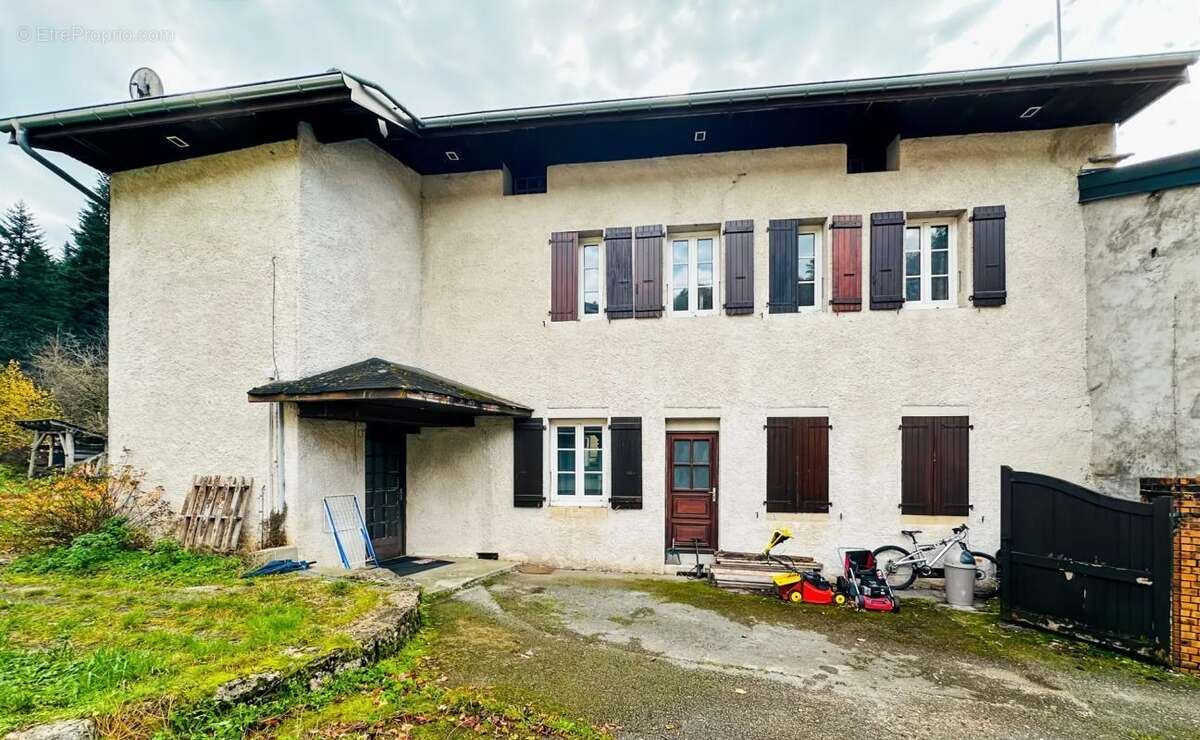 Maison à ARBENT