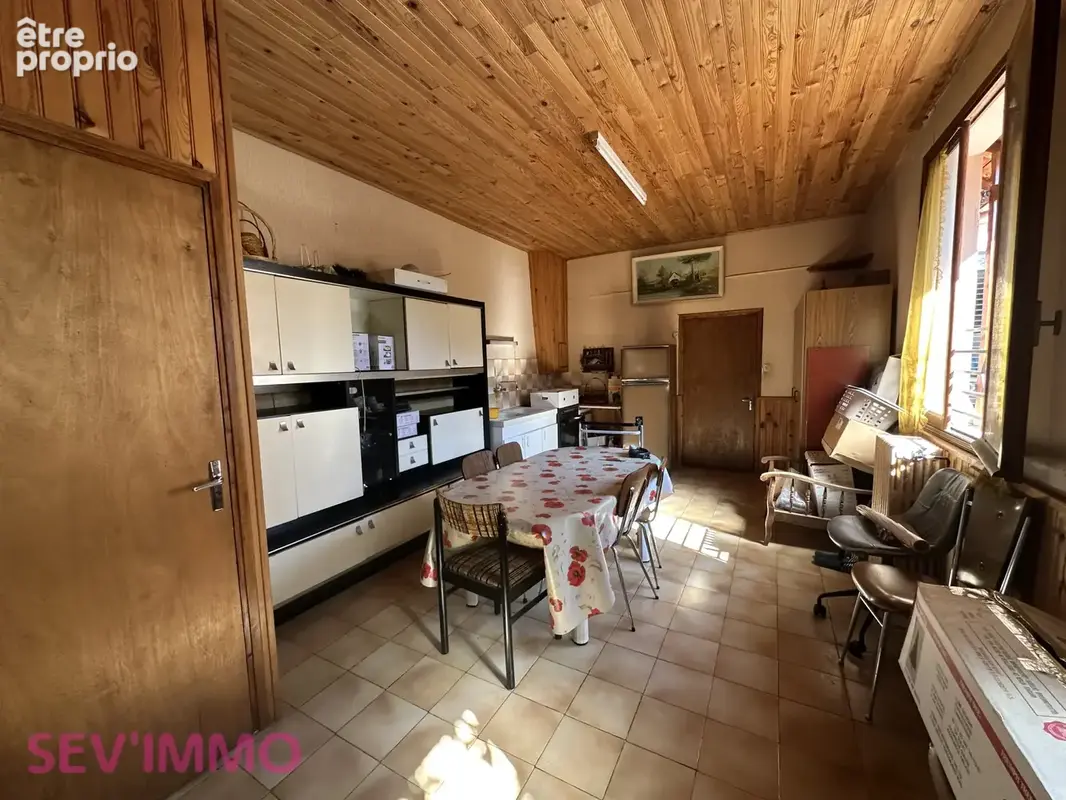 Maison 146 m2 habitables avec grand garage. - photo 17