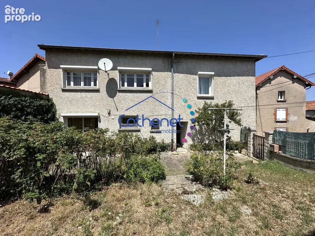 Maison 9 pièces 210 m² à vendre à Coutouvre (42460) - photo 1