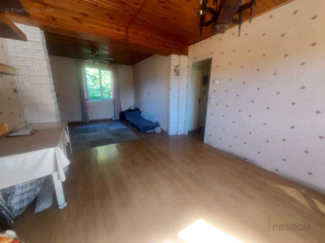 Maison 6 pièces 107 m² à vendre à Sainte-Genevieve (60730) - photo 5