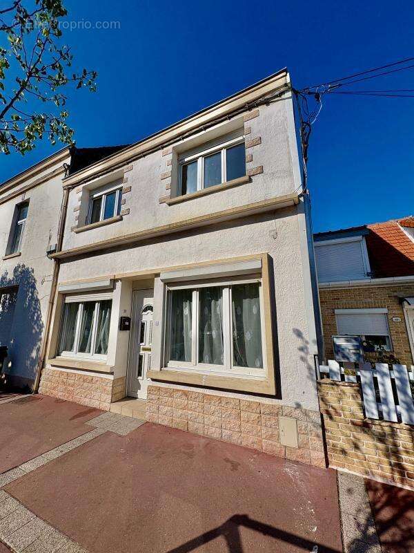 Maison à CALAIS