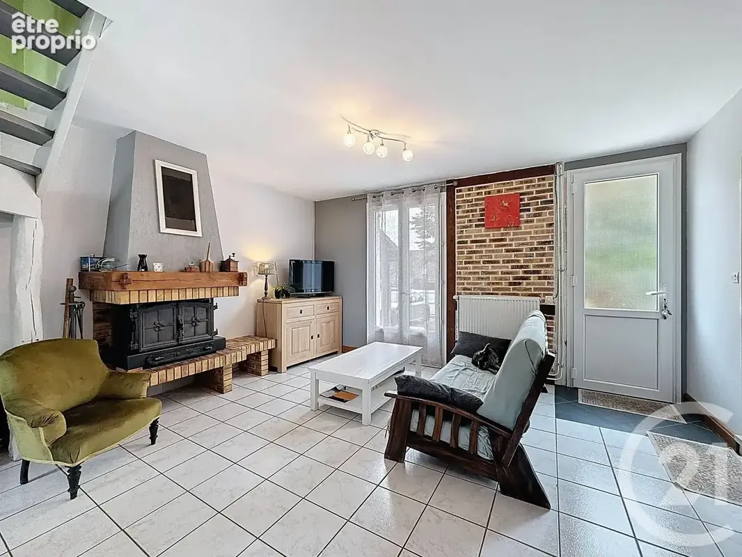 Maison 5 pièces 110 m² à vendre à La Ferte-Saint-Aubin (45240) - photo 5