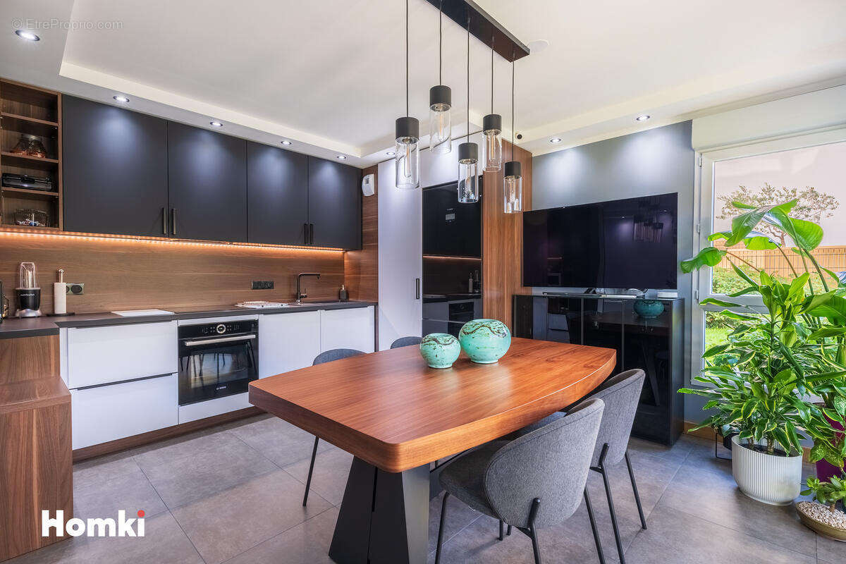 Appartement à MARSEILLE-9E