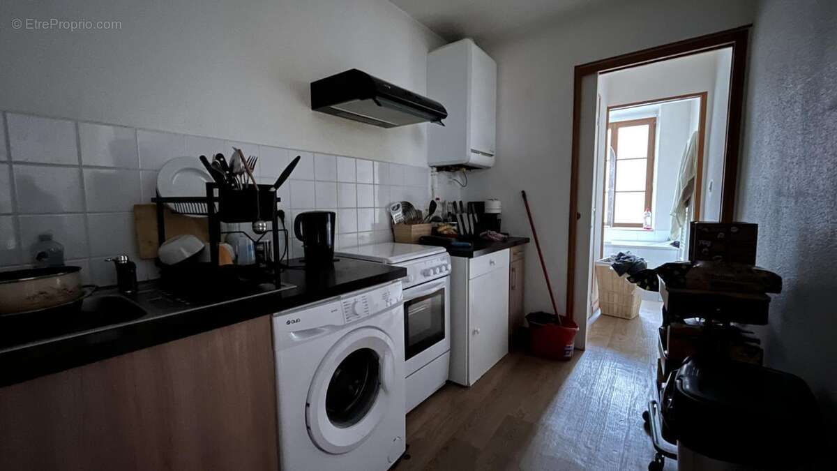Petit immeuble de rapport en centre-ville - photo 5