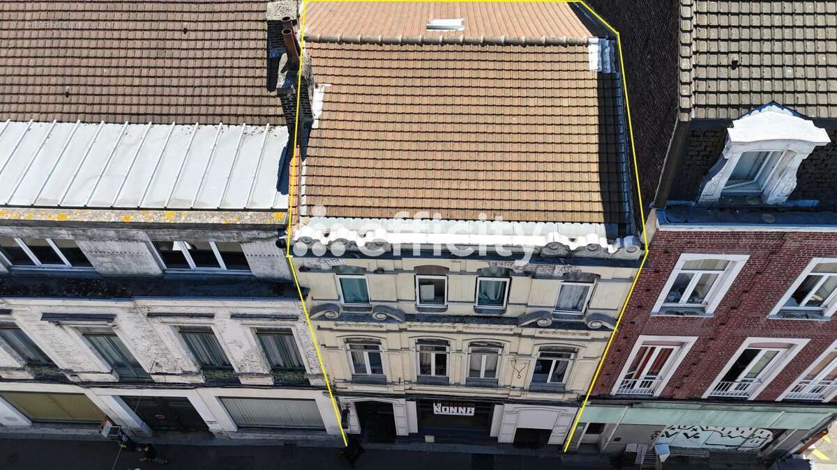 Appartement 937 m² à Roubaix  - photo 2