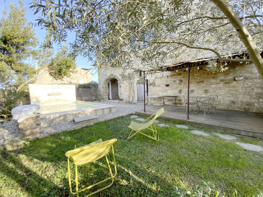 Maison à UZES