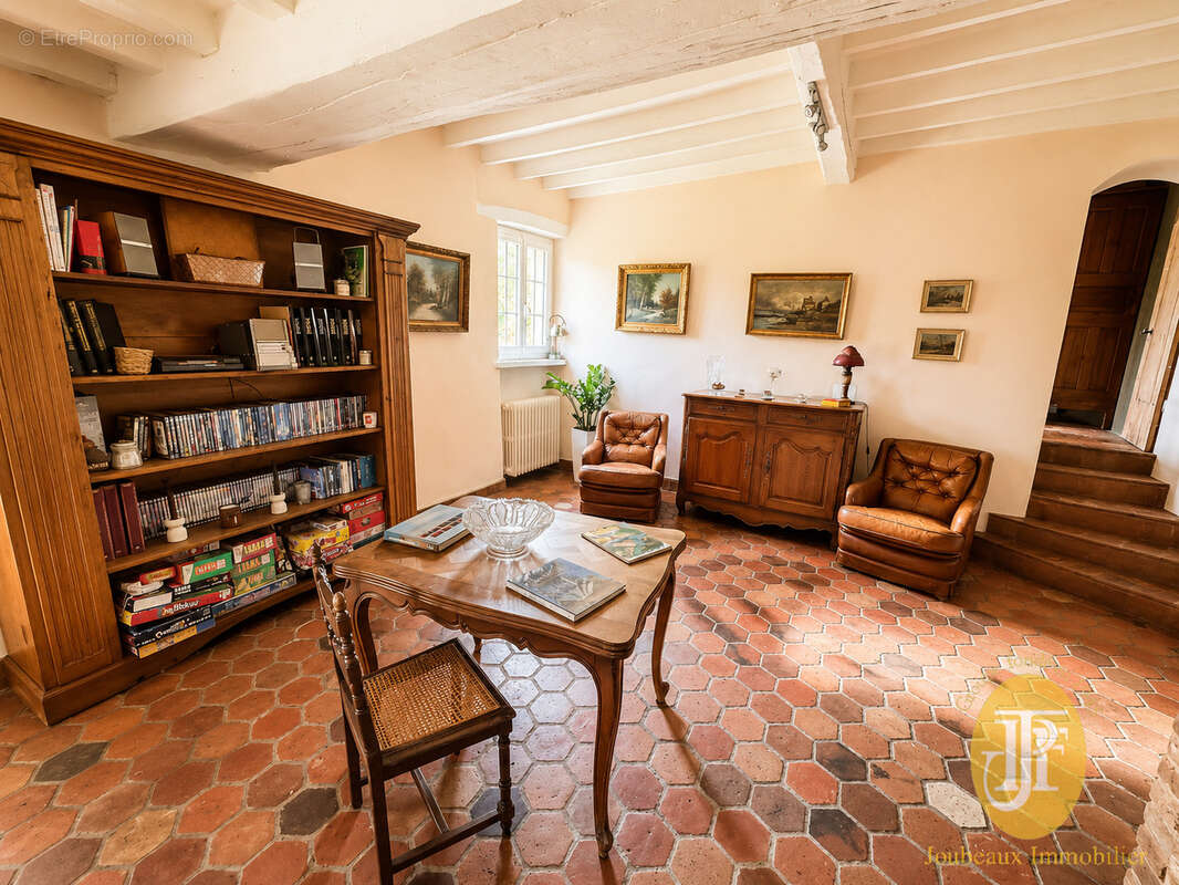 Maison à LA CHAPELLE-REANVILLE
