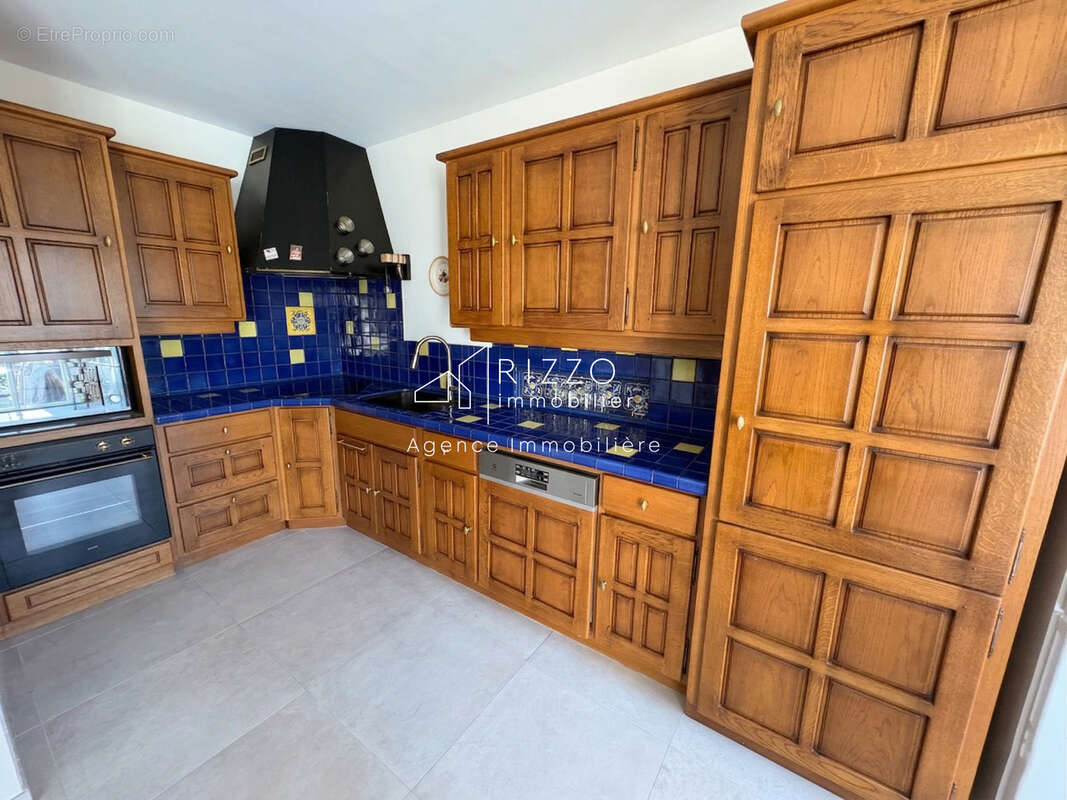 Villa Familiale T5 à Gex   Volumes et Confort - photo 8