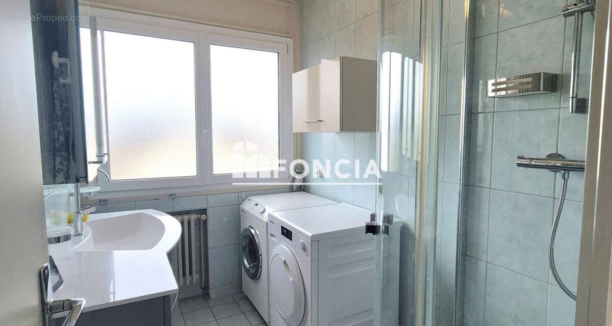 Appartement à ECHIROLLES