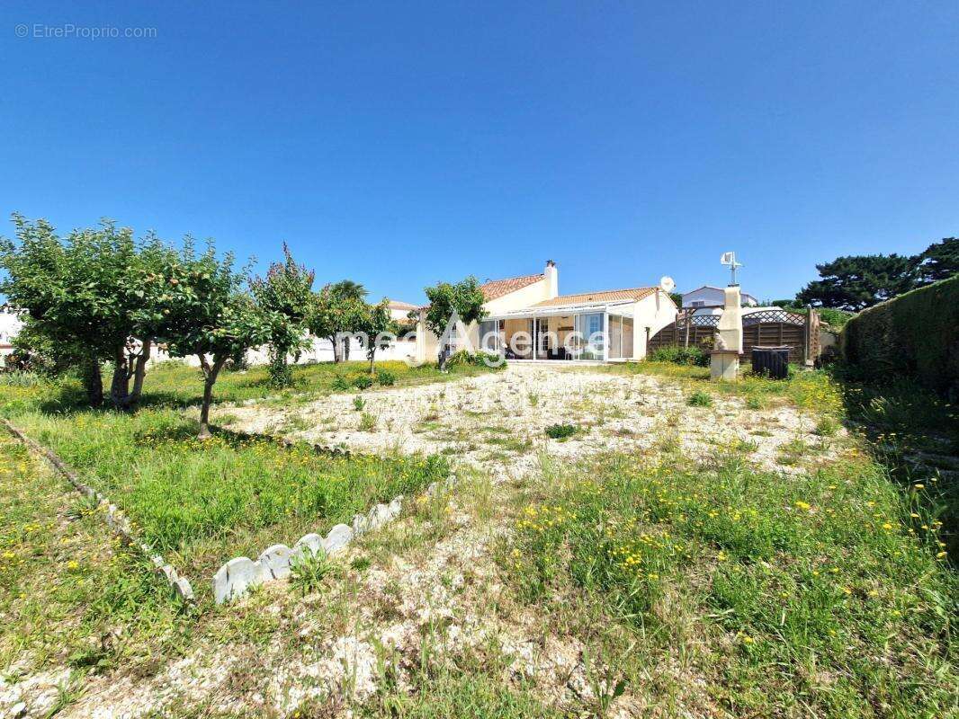 Maison à BREM-SUR-MER