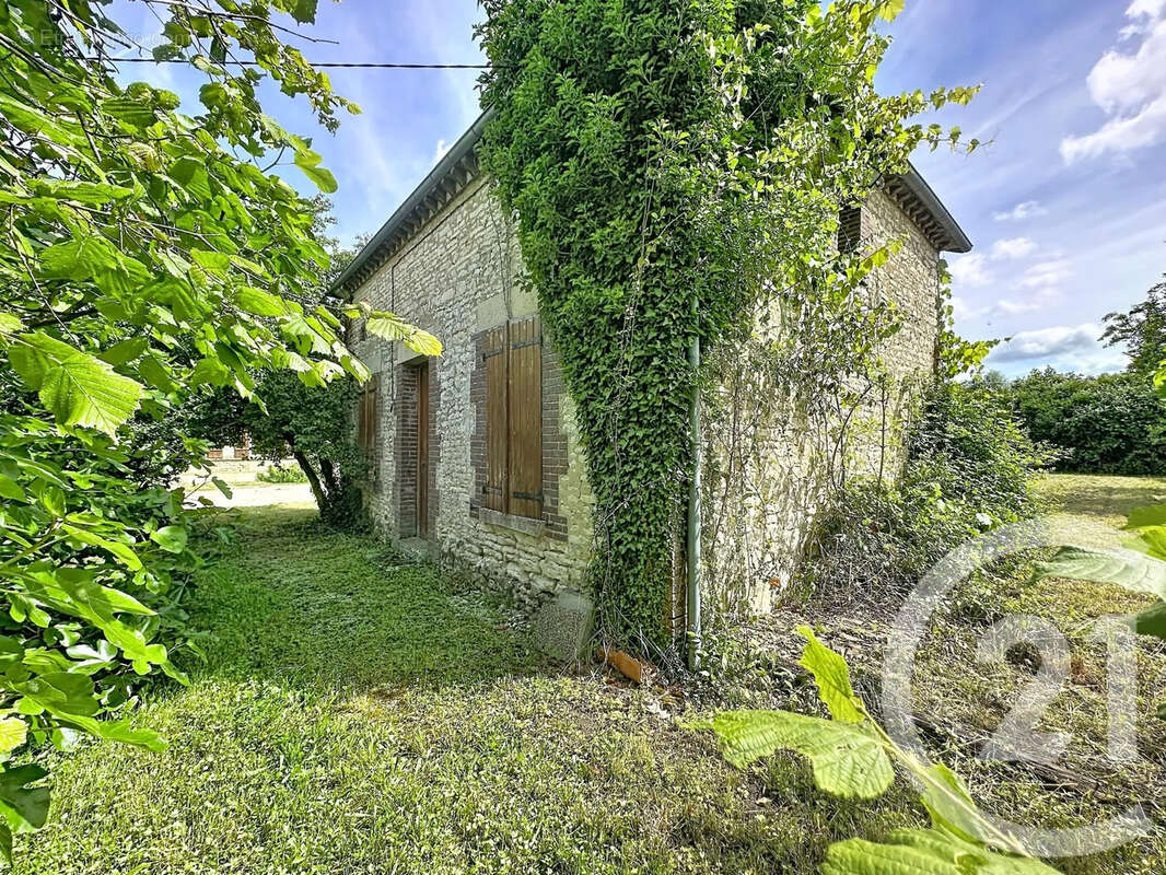 Maison 167 m² à Montigny-Les-Monts  - photo 10