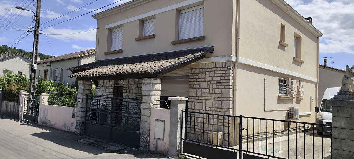 Maison à SAINT-MARTIN-DE-VALGALGUES