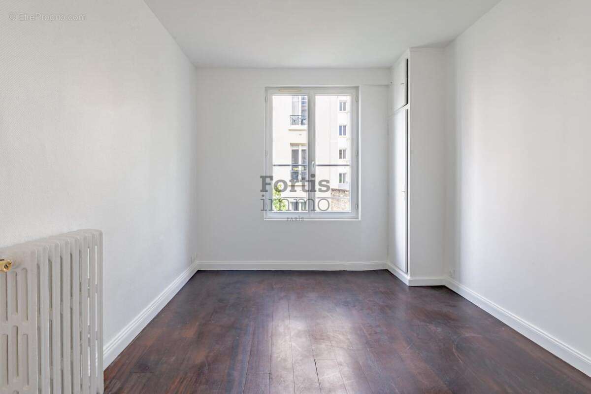Appartement à LEVALLOIS-PERRET