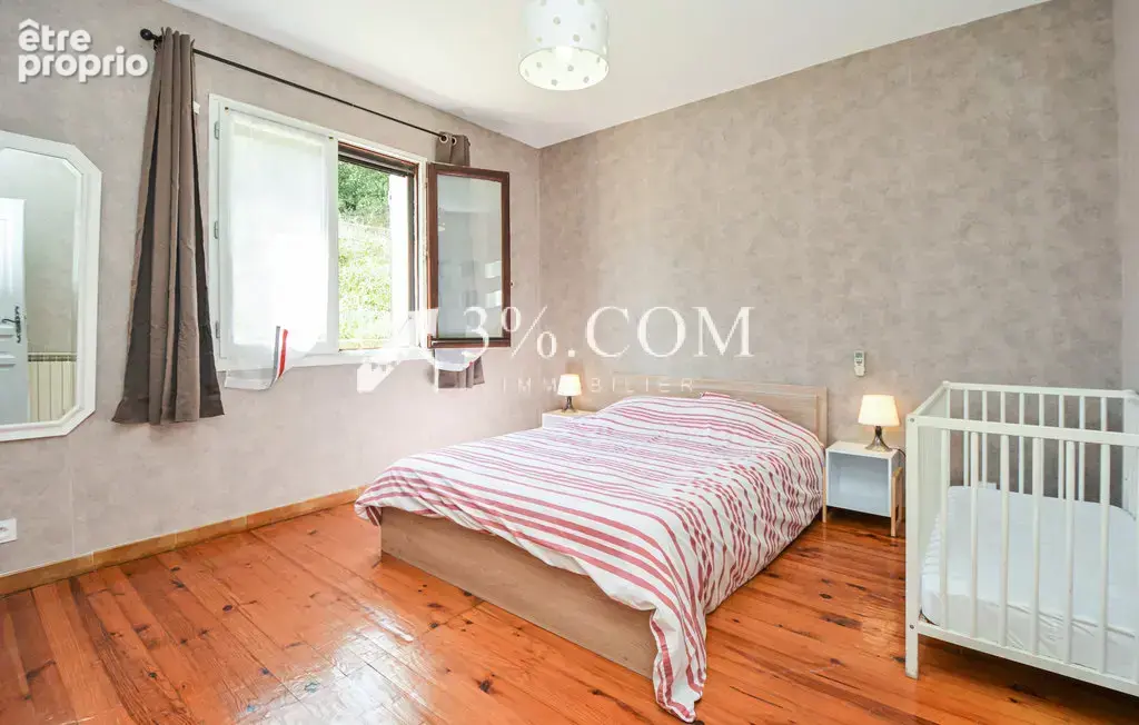 Maison 3 chambres, garage, sous sol et véranda avec piscine - photo 11
