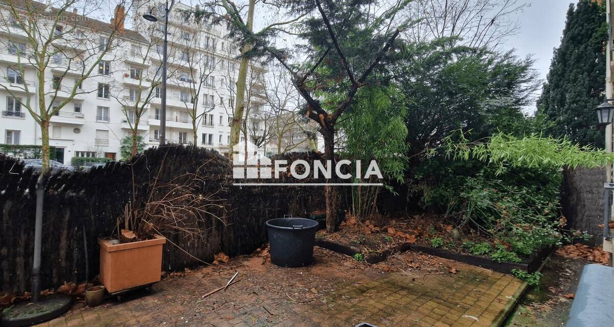 Appartement à PARIS-12E