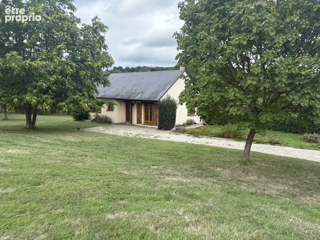 Pavillon de plain pied avec 1 hectare - photo 3