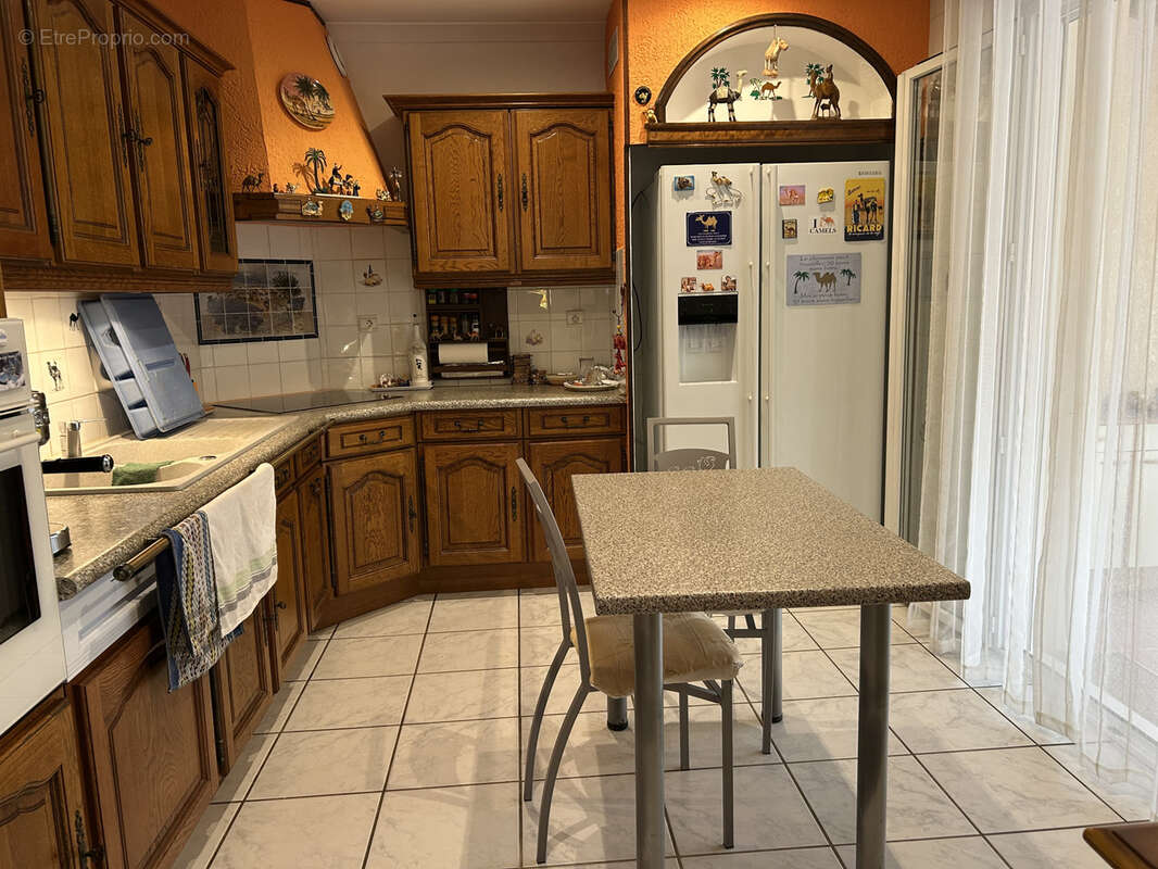 Maison à POUSSAN