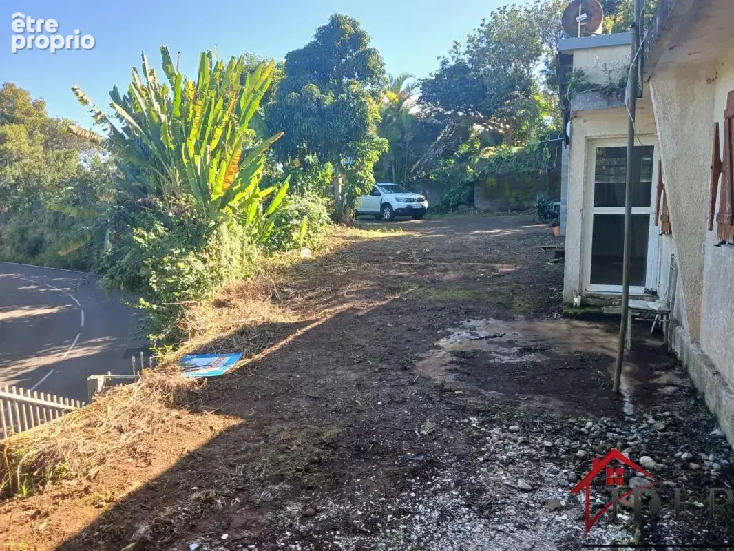En EXCLUSIVITÉ : Terrain constructible de 1 333 m2 avec vue - photo 8