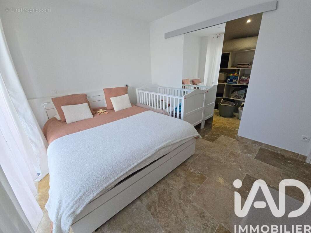 Photo 4 - Maison à SORGUES