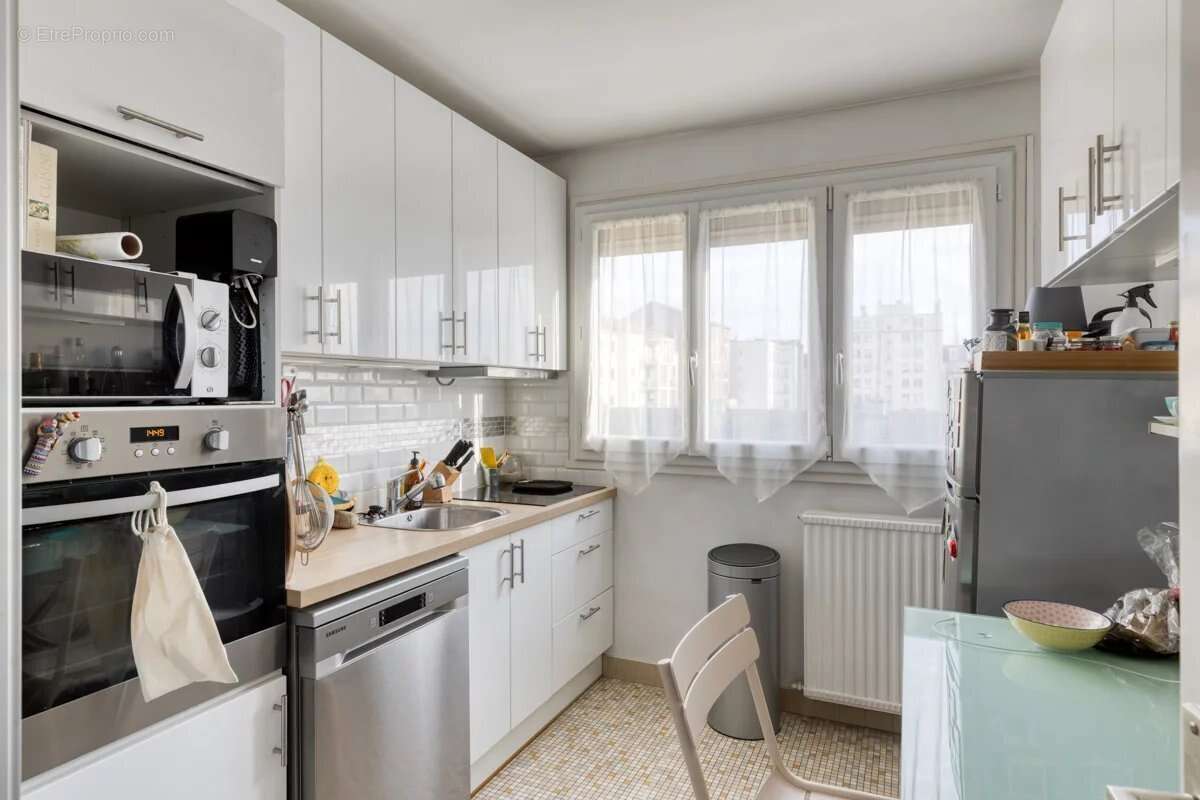 Appartement à MAISONS-ALFORT