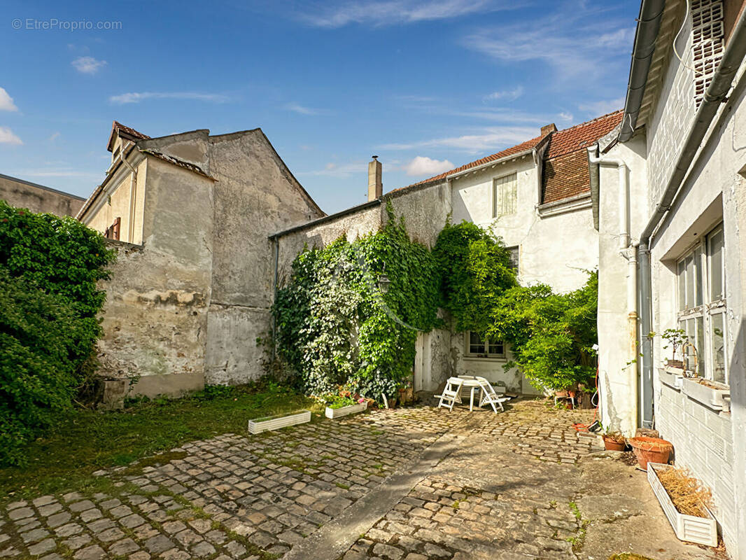 Maison à TRIEL-SUR-SEINE