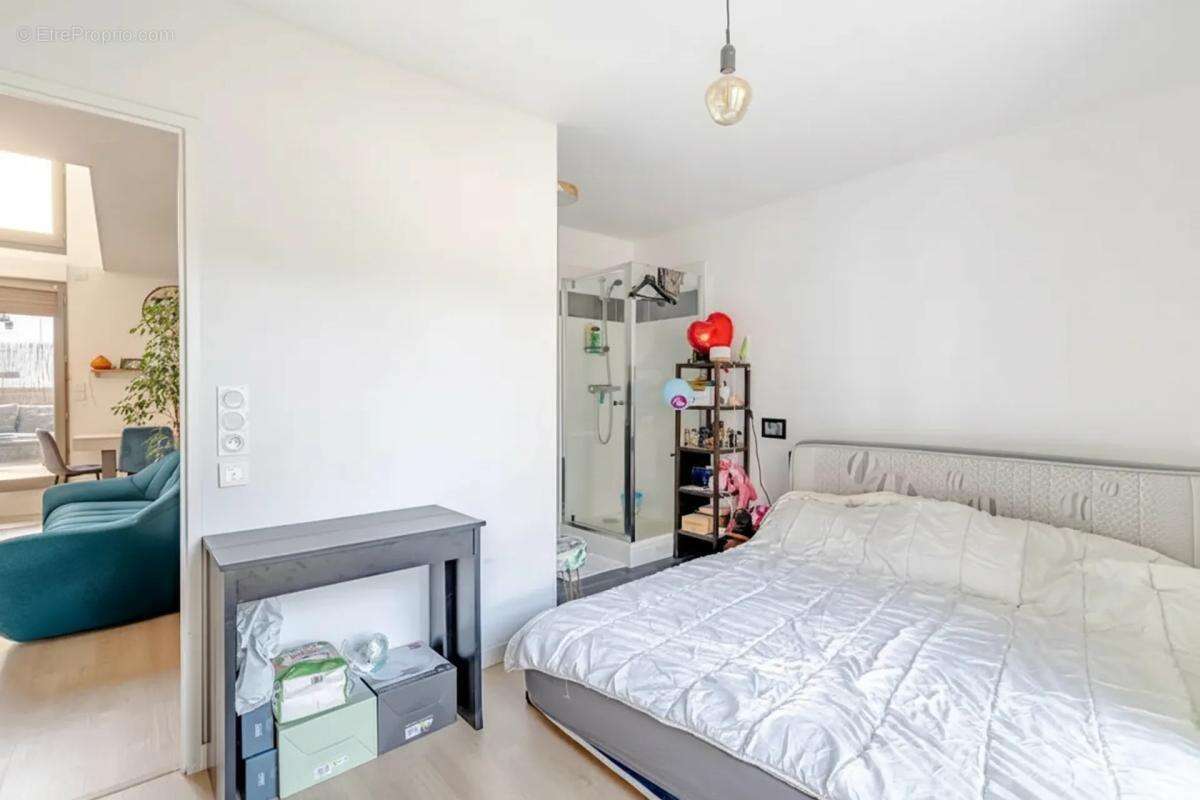 Appartement à COLOMBES