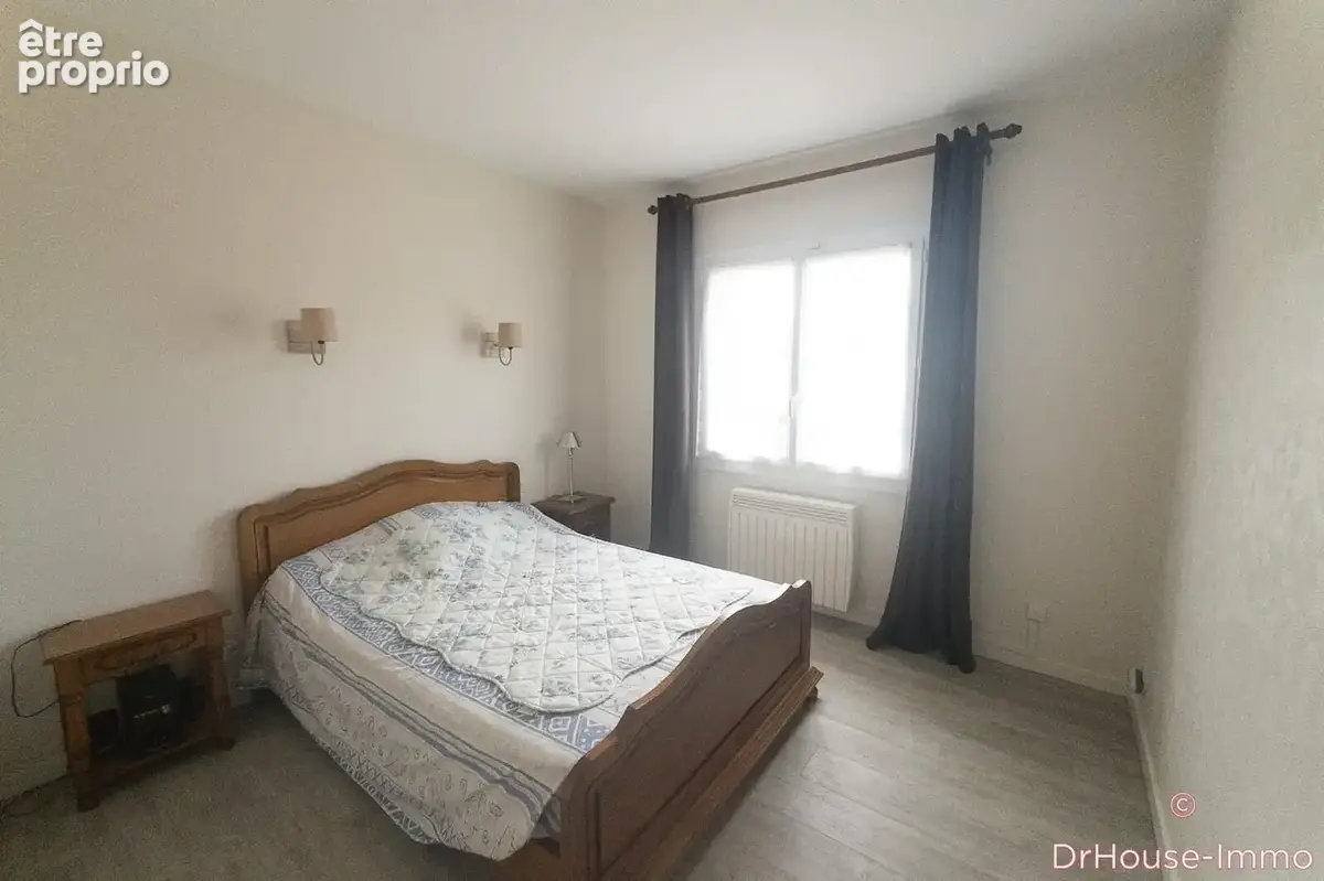 Maison 125 m² à Paillet  - photo 3