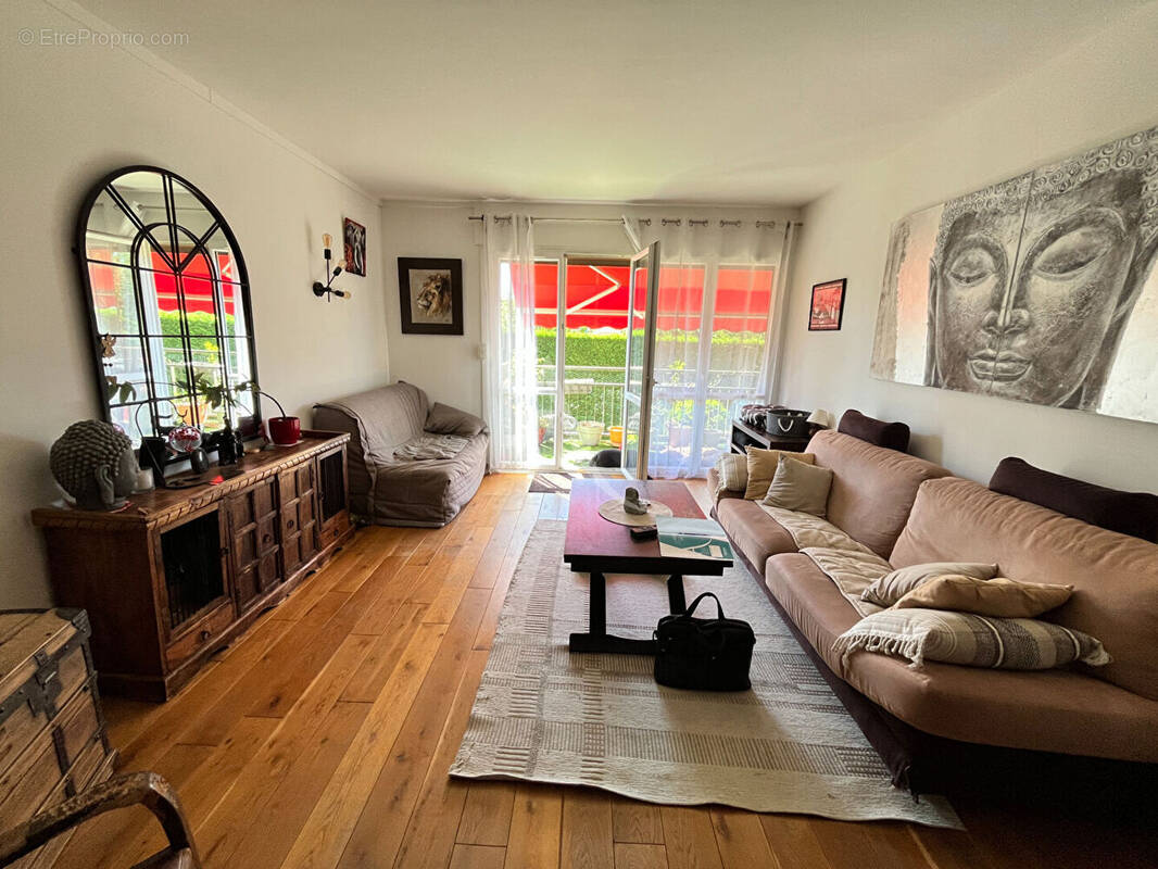 Appartement à DOURDAN