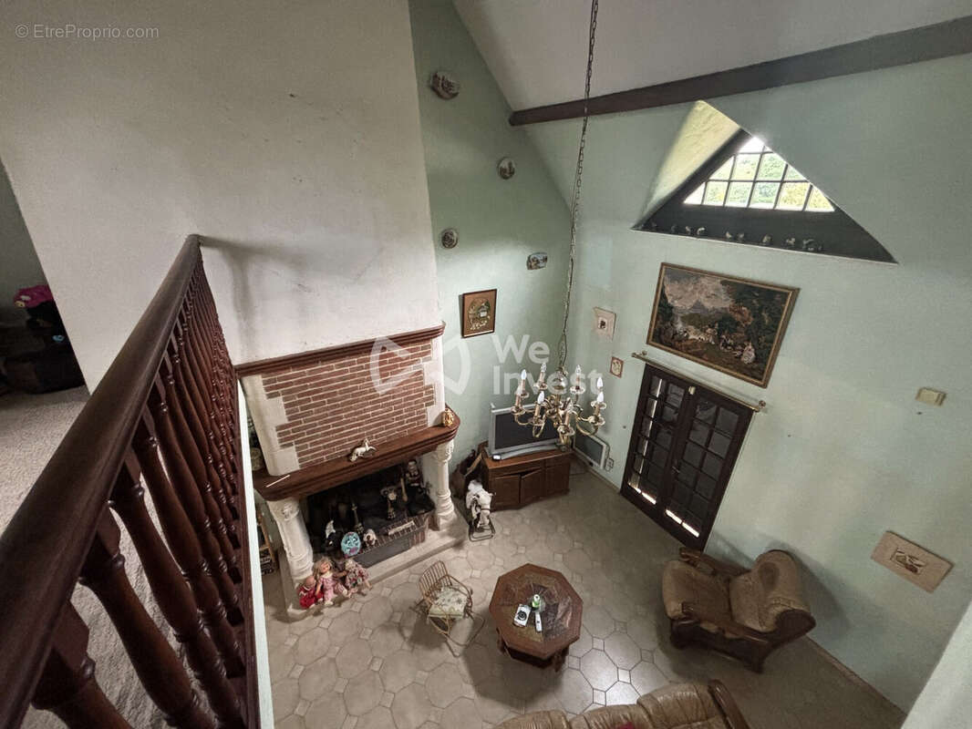 Maison à LINAS