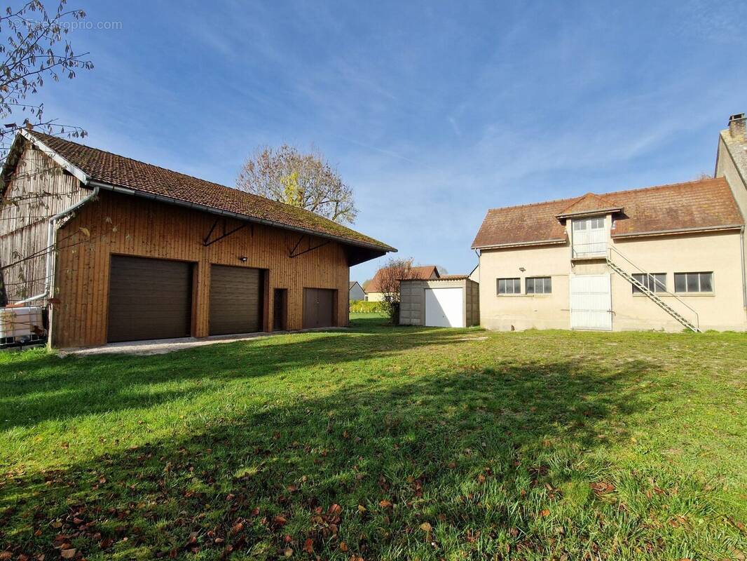 Terrain à DROUPT-SAINTE-MARIE