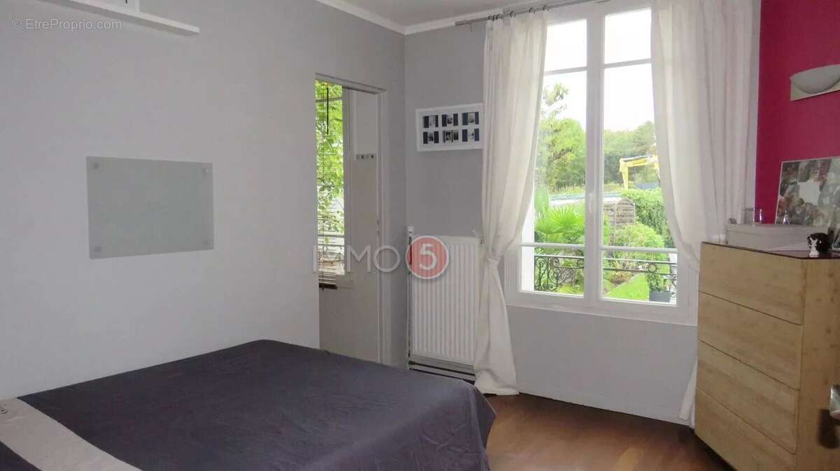 Maison à LE RAINCY