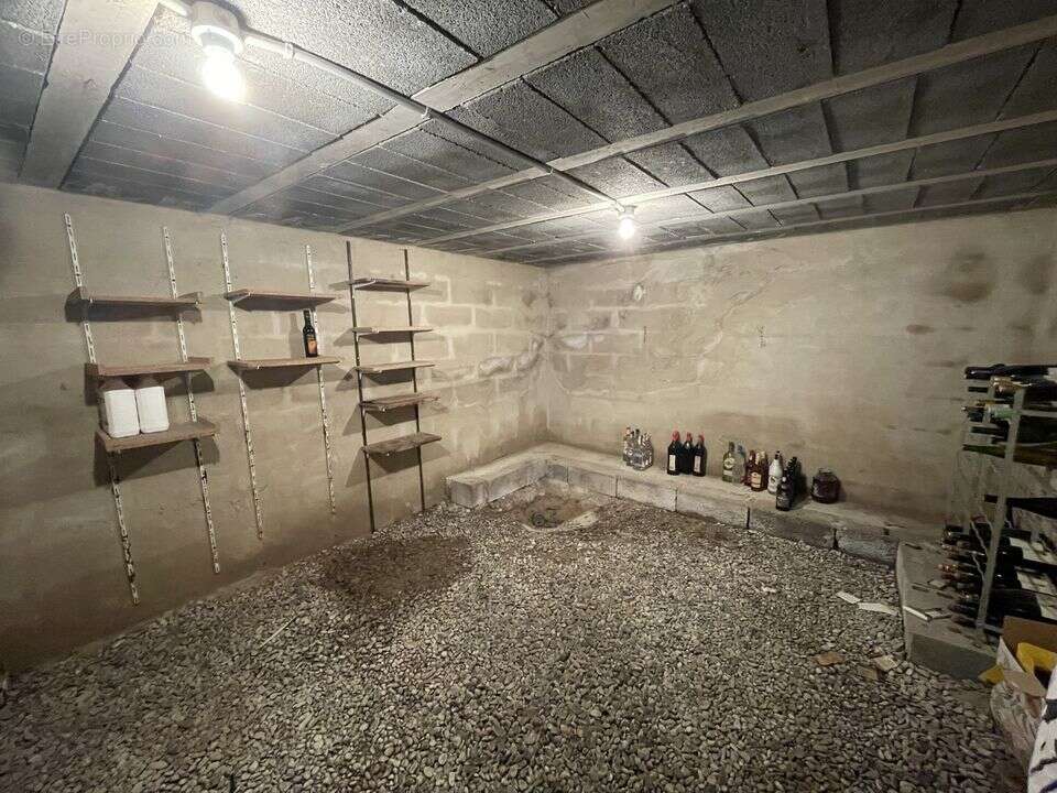 Maison à BAS-ET-LEZAT