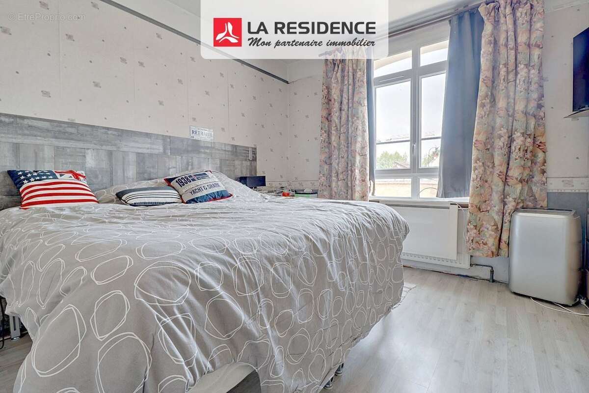 Maison à EZY-SUR-EURE