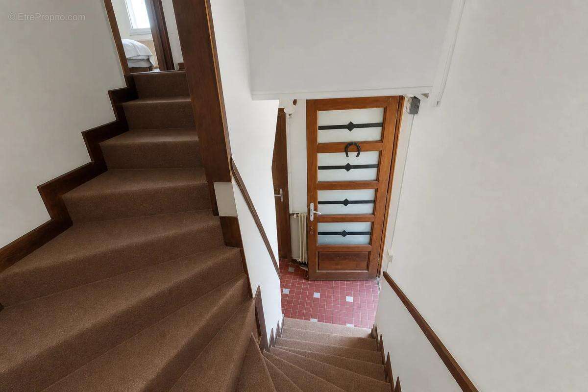 Maison de 4 pièces de 81 m² à Vierzon - photo 16