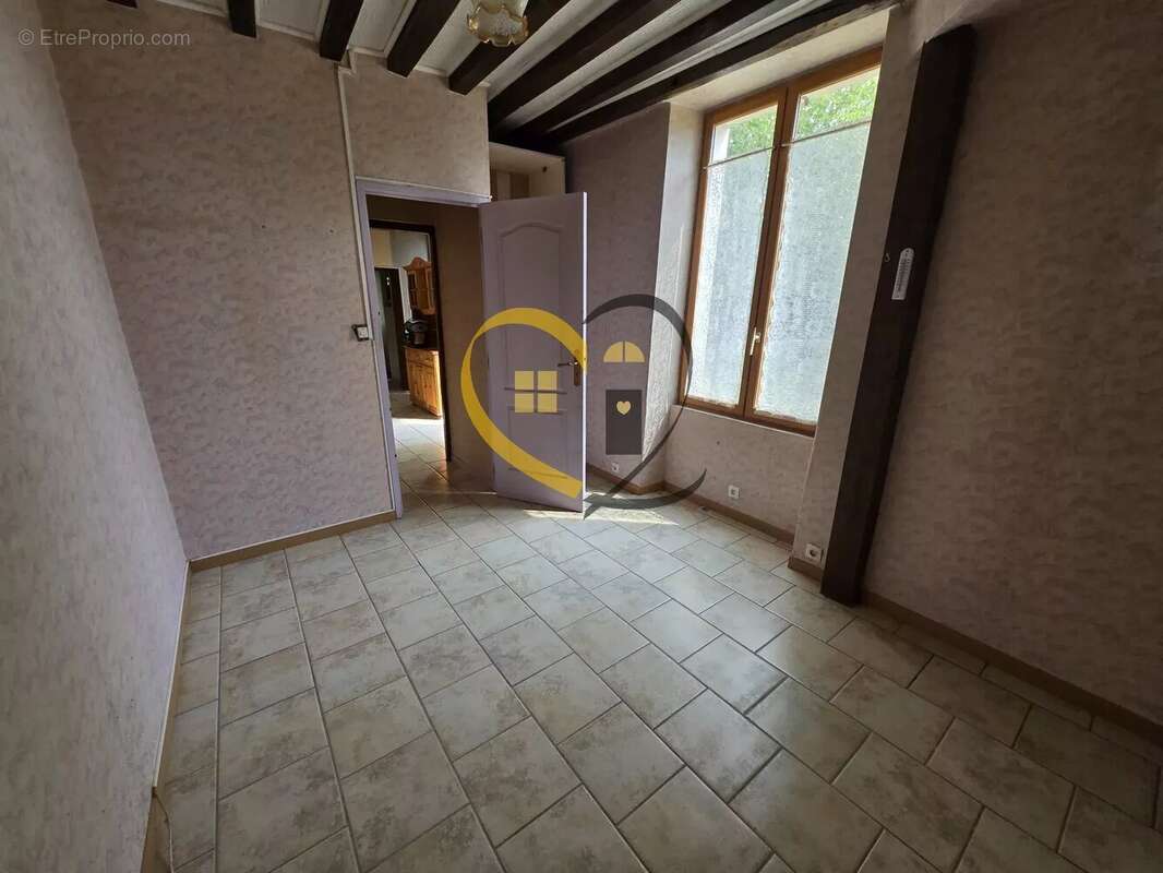 Maison à LA CHAPELOTTE