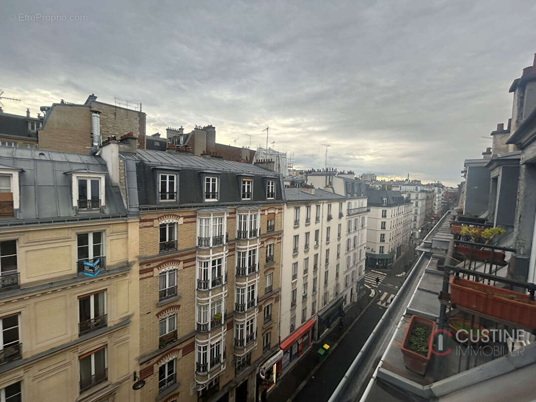 Appartement à PARIS-18E