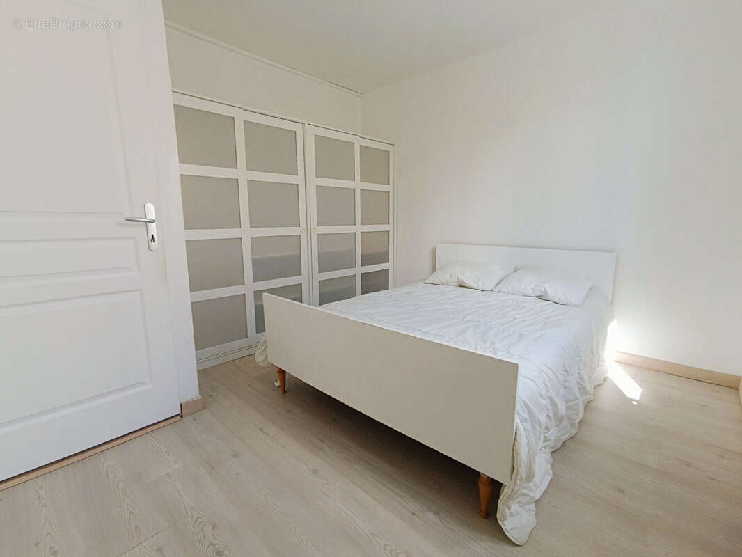 Maison à VILLENAVE-D'ORNON