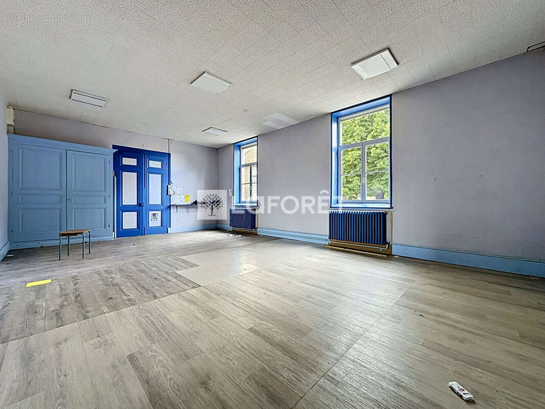 Appartement à SAINT-TRIVIER-SUR-MOIGNANS